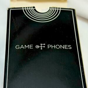 Game of phones!‎